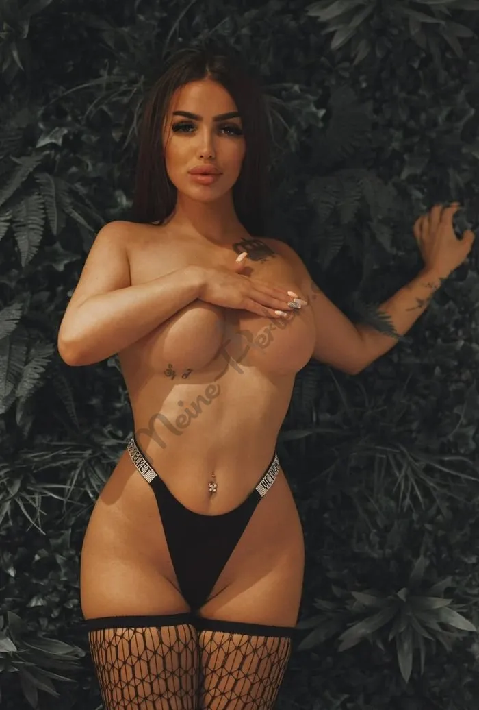 Profilfoto von Elena Vogue bei Escort Frankfurt